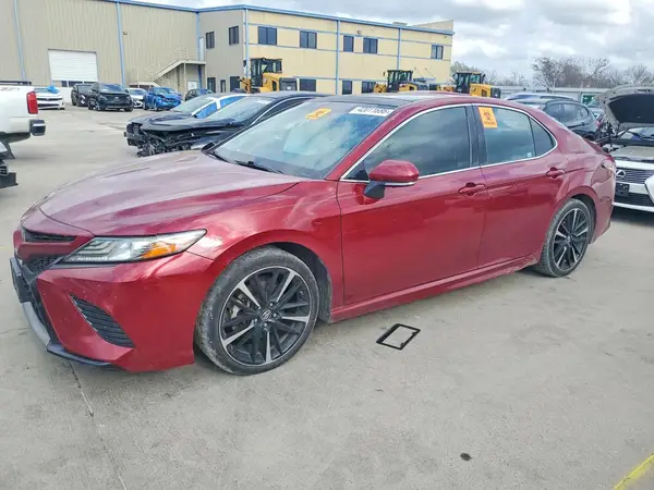 4T1B61HK2JU559266 2018 TOYOTA CAMRY - Image 1