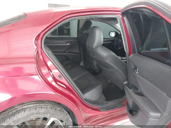 4T1B61HK2JU560711 2018 TOYOTA CAMRY - Image 8
