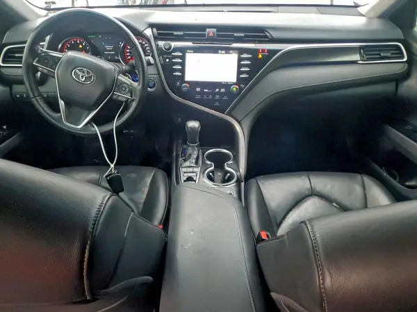 4T1B61HK2JU571496 2018 TOYOTA CAMRY - Image 8