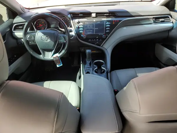 4T1B61HK2JU582238 2018 TOYOTA CAMRY - Image 8