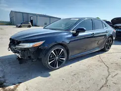 4T1B61HK2JU588282 2018 TOYOTA CAMRY