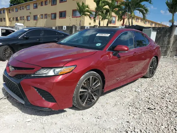 4T1B61HK2JU620664 2018 TOYOTA CAMRY - Image 1
