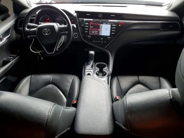 4T1B61HK2KU160102 2019 TOYOTA CAMRY - Image 8