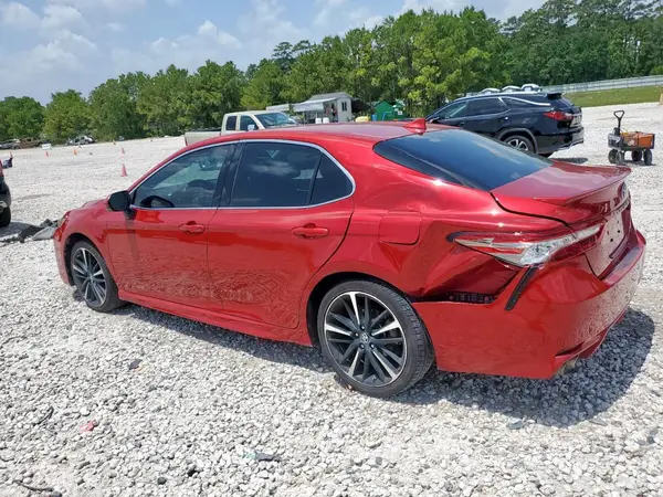 4T1B61HK2KU161203 2019 TOYOTA CAMRY - Image 2