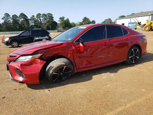 4T1B61HK2KU169527 2019 TOYOTA CAMRY - Image 1