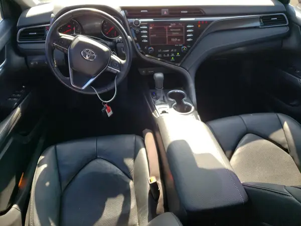 4T1B61HK2KU169527 2019 TOYOTA CAMRY - Image 8
