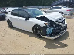 4T1B61HK2KU180494 2019 TOYOTA CAMRY