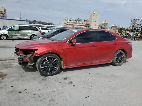 4T1B61HK2KU182665 2019 TOYOTA CAMRY - Image 1