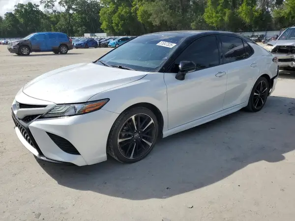 4T1B61HK2KU190975 2019 TOYOTA CAMRY - Image 1