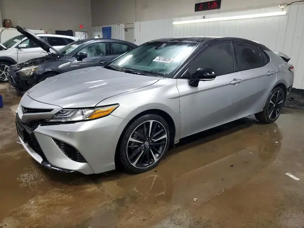 4T1B61HK2KU205748 2019 TOYOTA CAMRY - Image 1