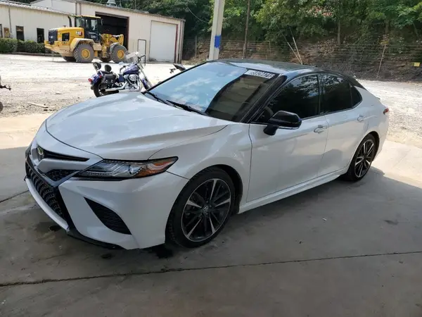 4T1B61HK2KU206107 2019 TOYOTA CAMRY - Image 1