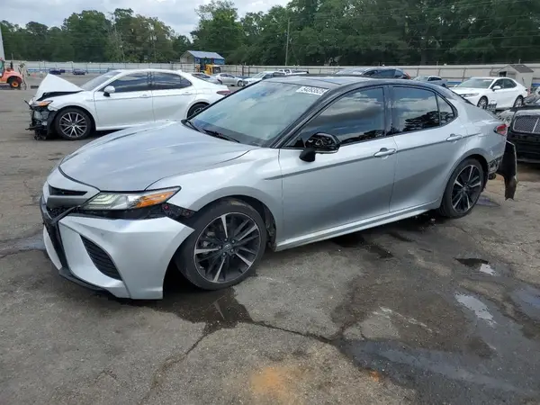 4T1B61HK2KU211579 2019 TOYOTA CAMRY - Image 1