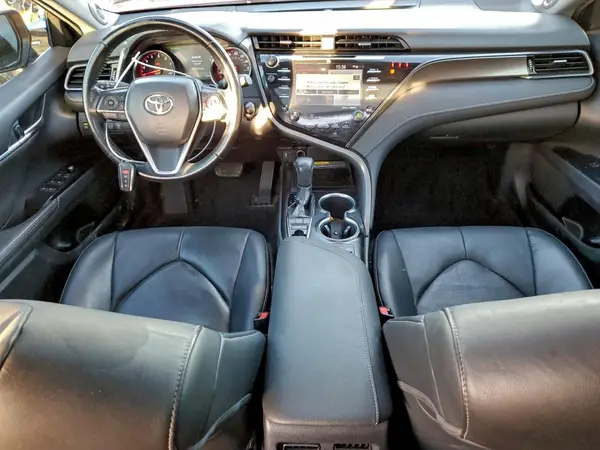 4T1B61HK2KU216555 2019 TOYOTA CAMRY - Image 8