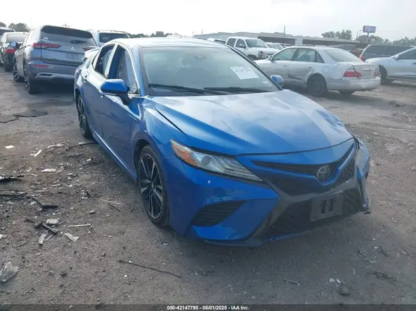 4T1B61HK2KU240919 2019 TOYOTA CAMRY - Image 1