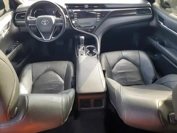4T1B61HK2KU244808 2019 TOYOTA CAMRY - Image 8