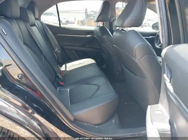 4T1B61HK2KU255792 2019 TOYOTA CAMRY - Image 8