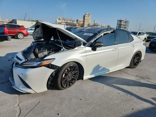 4T1B61HK2KU256036 2019 TOYOTA CAMRY - Image 1