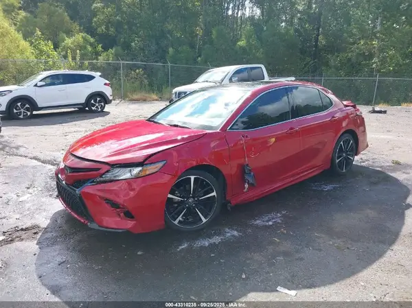 4T1B61HK2KU266517 2019 TOYOTA CAMRY - Image 2