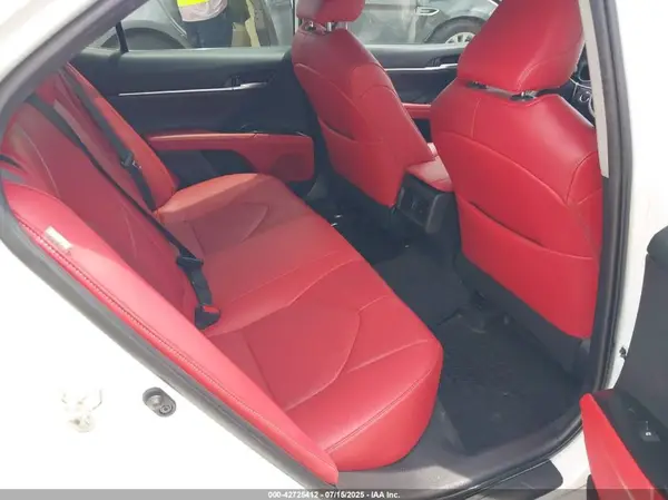 4T1B61HK2KU271295 2019 TOYOTA CAMRY - Image 8