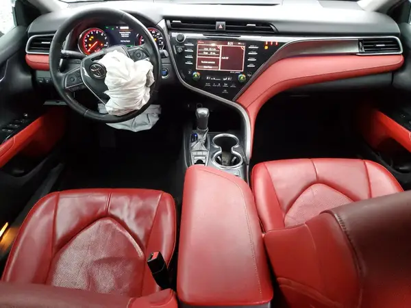 4T1B61HK2KU282202 2019 TOYOTA CAMRY - Image 8