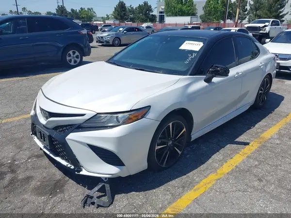 4T1B61HK2KU283026 2019 TOYOTA CAMRY - Image 2