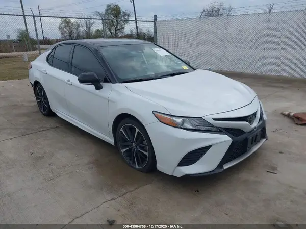 4T1B61HK2KU296911 2019 TOYOTA CAMRY - Image 1