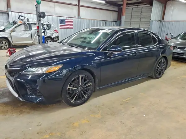 4T1B61HK2KU722760 2019 TOYOTA CAMRY - Image 1
