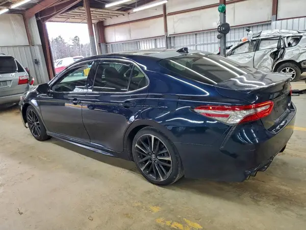 4T1B61HK2KU722760 2019 TOYOTA CAMRY - Image 2