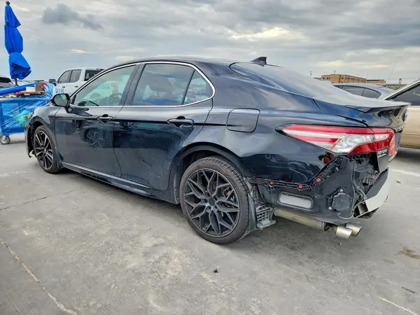 4T1B61HK2KU746024 2019 TOYOTA CAMRY - Image 2
