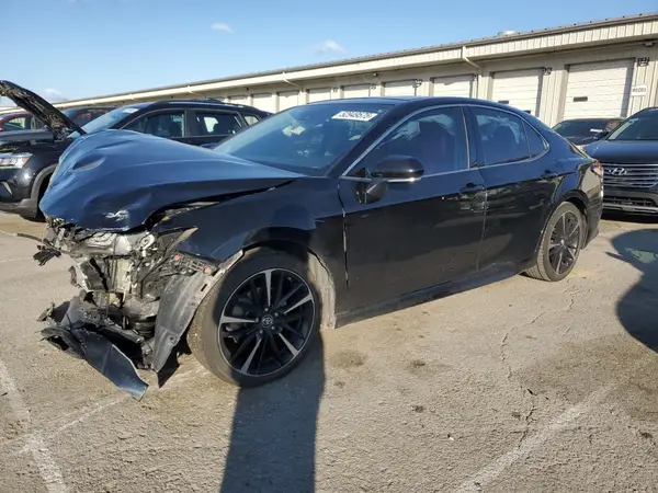 4T1B61HK2KU782134 2019 TOYOTA CAMRY - Image 1