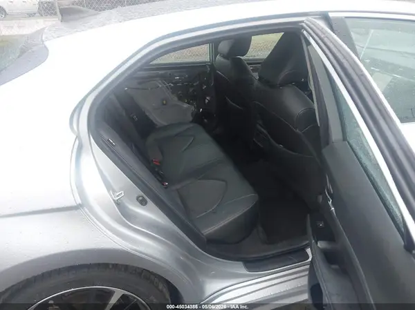4T1B61HK2KU810594 2019 TOYOTA CAMRY - Image 8