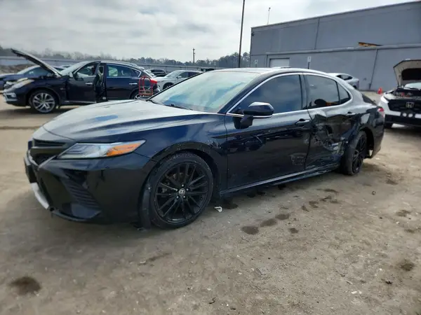4T1B61HK2KU820817 2019 TOYOTA CAMRY - Image 1