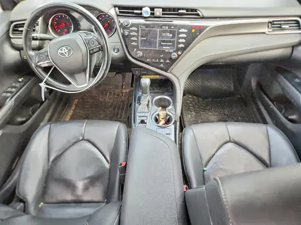 4T1B61HK2KU820817 2019 TOYOTA CAMRY - Image 8