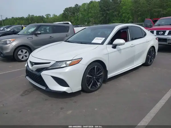 4T1B61HK2KU821711 2019 TOYOTA CAMRY - Image 2