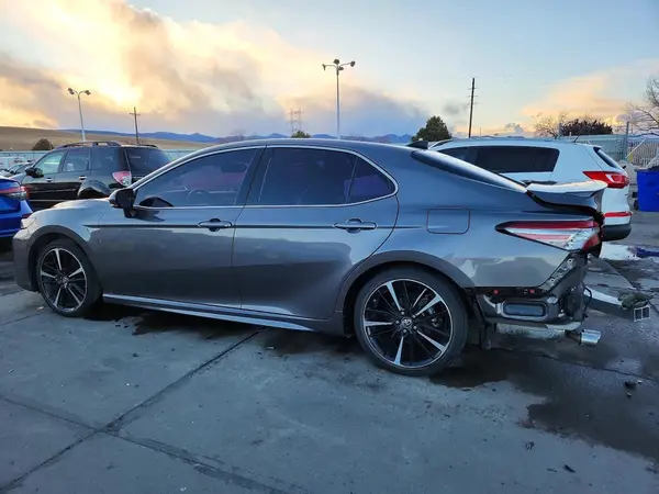 4T1B61HK2KU826312 2019 TOYOTA CAMRY - Image 2