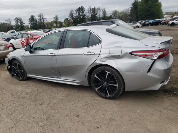 4T1B61HK2KU830800 2019 TOYOTA CAMRY - Image 2