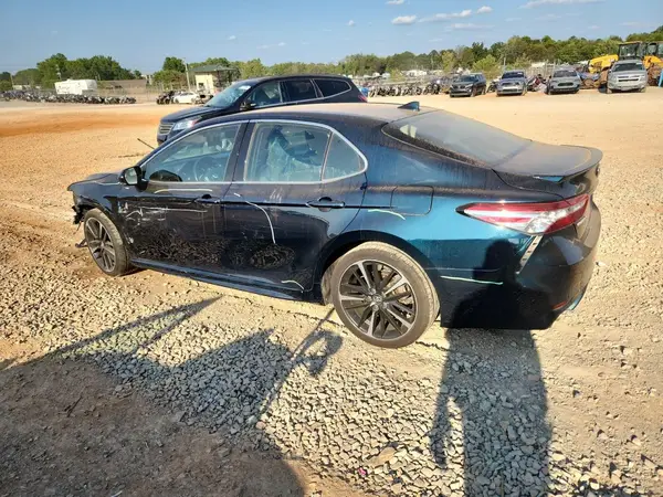 4T1B61HK2KU833048 2019 TOYOTA CAMRY - Image 2