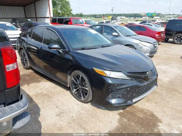 4T1B61HK2KU834457 2019 TOYOTA CAMRY - Image 1