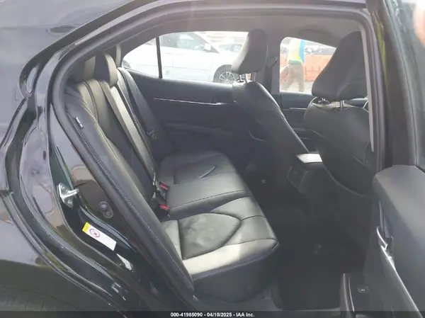 4T1B61HK3JU005427 2018 TOYOTA CAMRY - Image 8