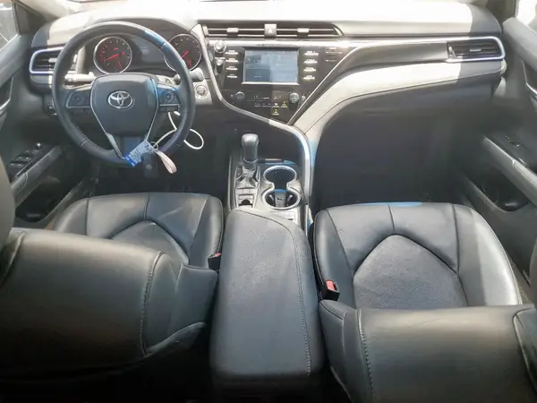 4T1B61HK3JU029128 2018 TOYOTA CAMRY - Image 8