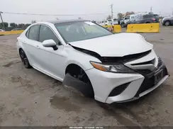 4T1B61HK3JU032563 2018 TOYOTA CAMRY