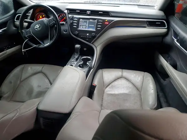 4T1B61HK3JU038007 2018 TOYOTA CAMRY - Image 8