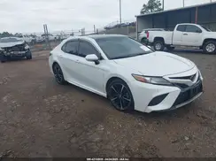 4T1B61HK3JU038265 2018 TOYOTA CAMRY
