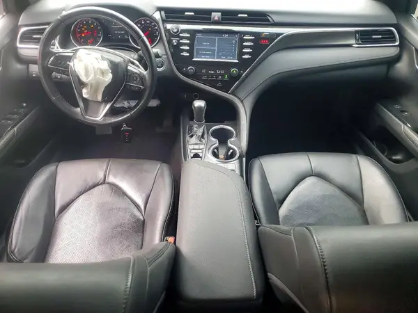 4T1B61HK3JU043062 2018 TOYOTA CAMRY - Image 8