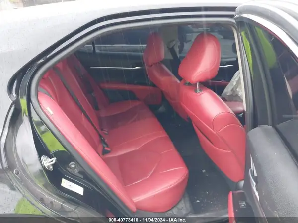 4T1B61HK3JU071850 2018 TOYOTA CAMRY - Image 8