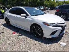 4T1B61HK3JU073114 2018 TOYOTA CAMRY