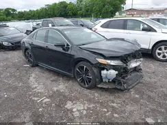 4T1B61HK3JU083500 2018 TOYOTA CAMRY