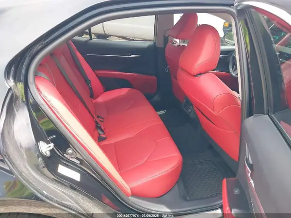 4T1B61HK3JU084940 2018 TOYOTA CAMRY - Image 8