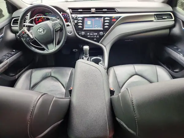 4T1B61HK3JU093654 2018 TOYOTA CAMRY - Image 8