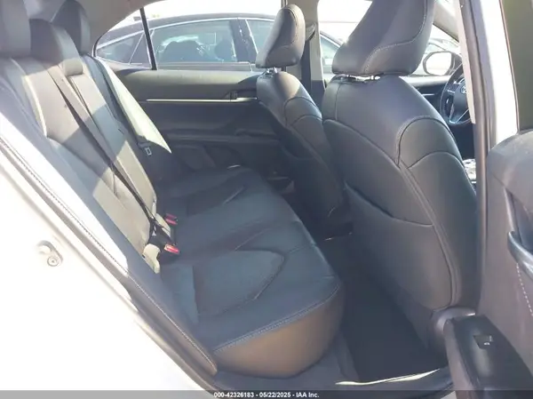 4T1B61HK3JU099227 2018 TOYOTA CAMRY - Image 8